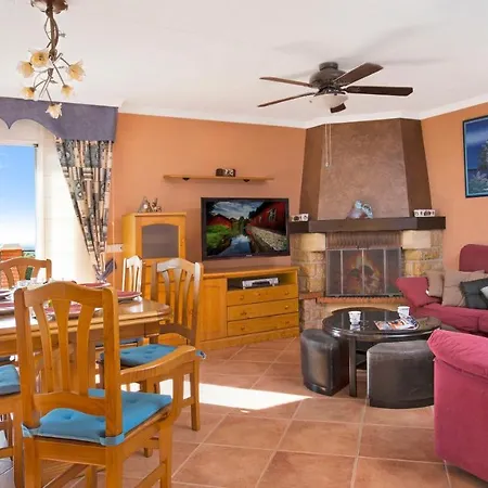 Villa- Rafael فيلة