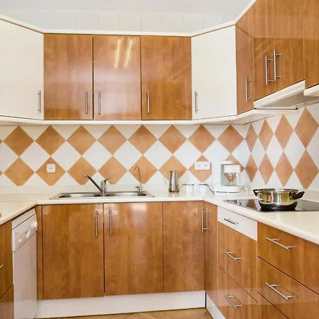 فيلة Villa- Rafael يوريت دي مار