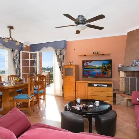 Villa- Rafael Lloret de Mar